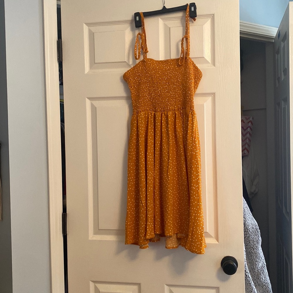 yellow-orange poka dot dress